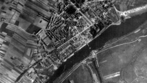 LIQUID CITY.00_01_20_02.Standbild243