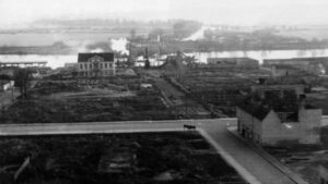 LIQUID CITY.00_07_11_04.Standbild245