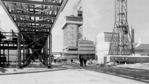 LIQUID CITY.00_25_26_16.Standbild264