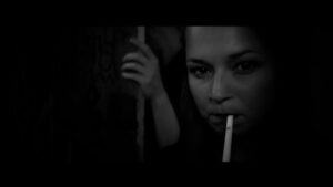 Lorenz & Geraet – Dein Feuerzeug.00_00_38_12.Standbild011