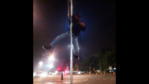 Lorenz & Lazy Lu - Boulevard Kupfermünzen (Prod. von Cap Kendricks Dxkta).00_01_32_11.Standbild083